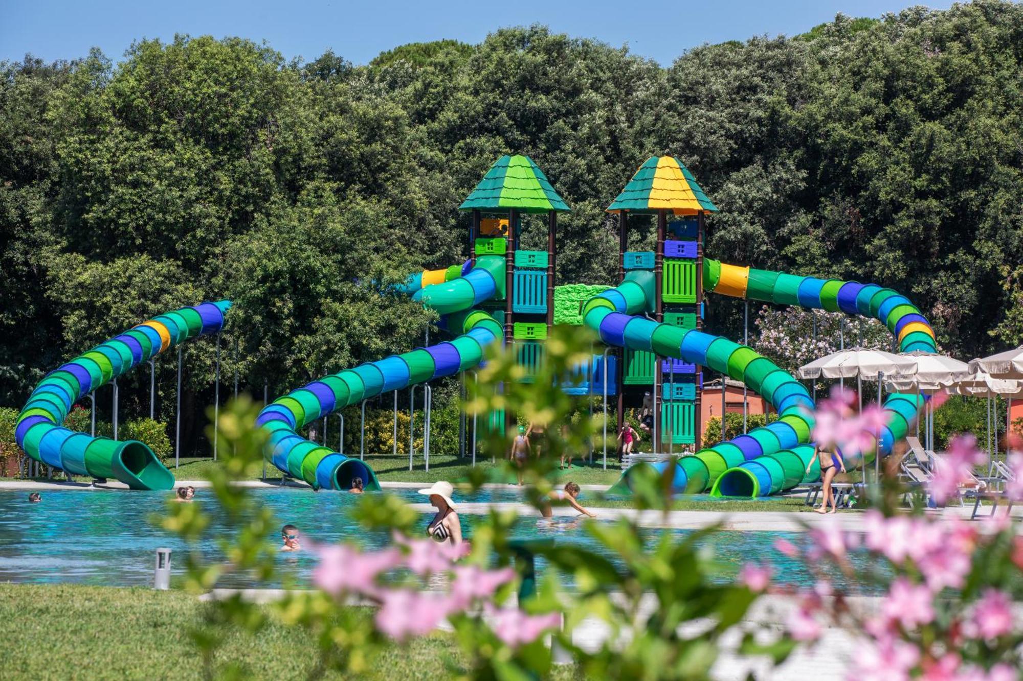Parco Della Gallinara ลิโด เด ปินี ภายนอก รูปภาพ